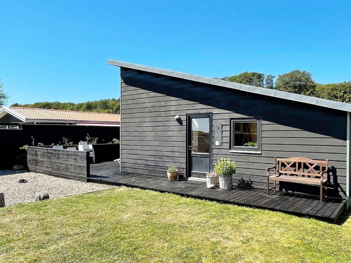 6 Person Holiday Home In Bjert Sønder Bjert Exterior foto