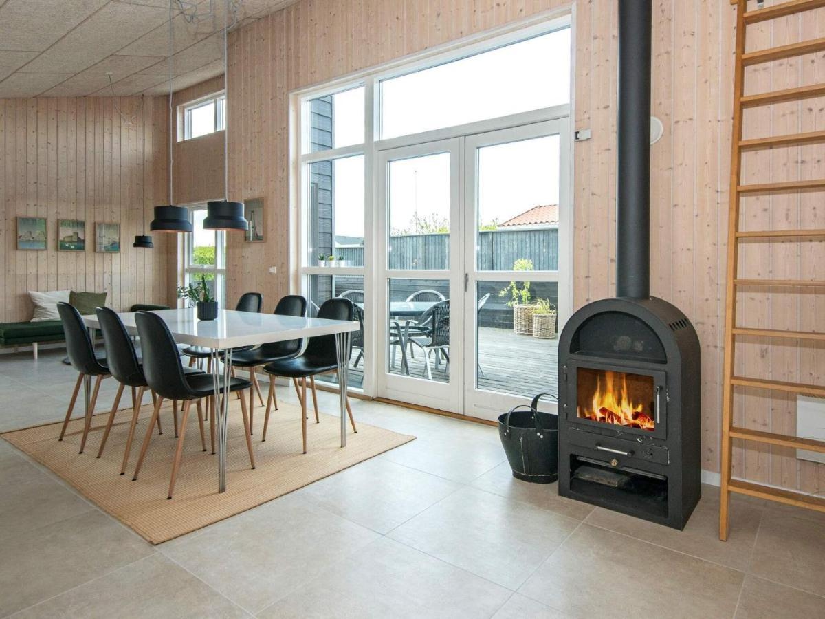 6 Person Holiday Home In Bjert Sønder Bjert Exterior foto